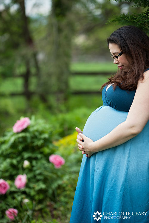 Loudoun County maternity portraits | Photo by Charlotte Geary